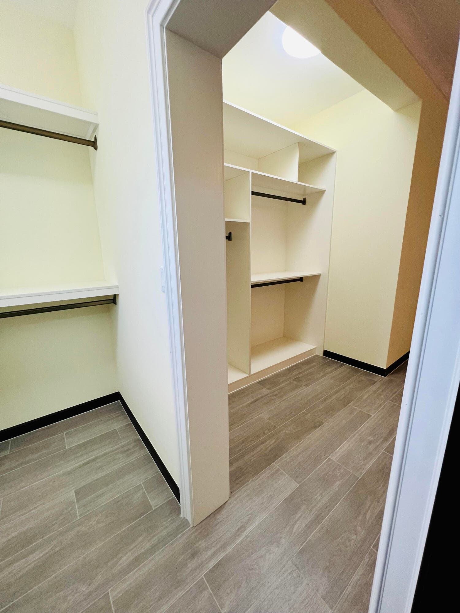 walk in closet