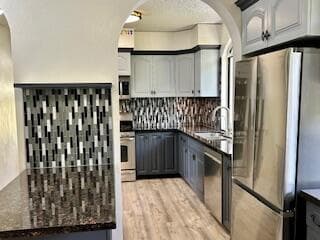 Kitchen 11