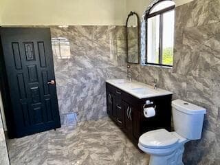 Master Bath 11