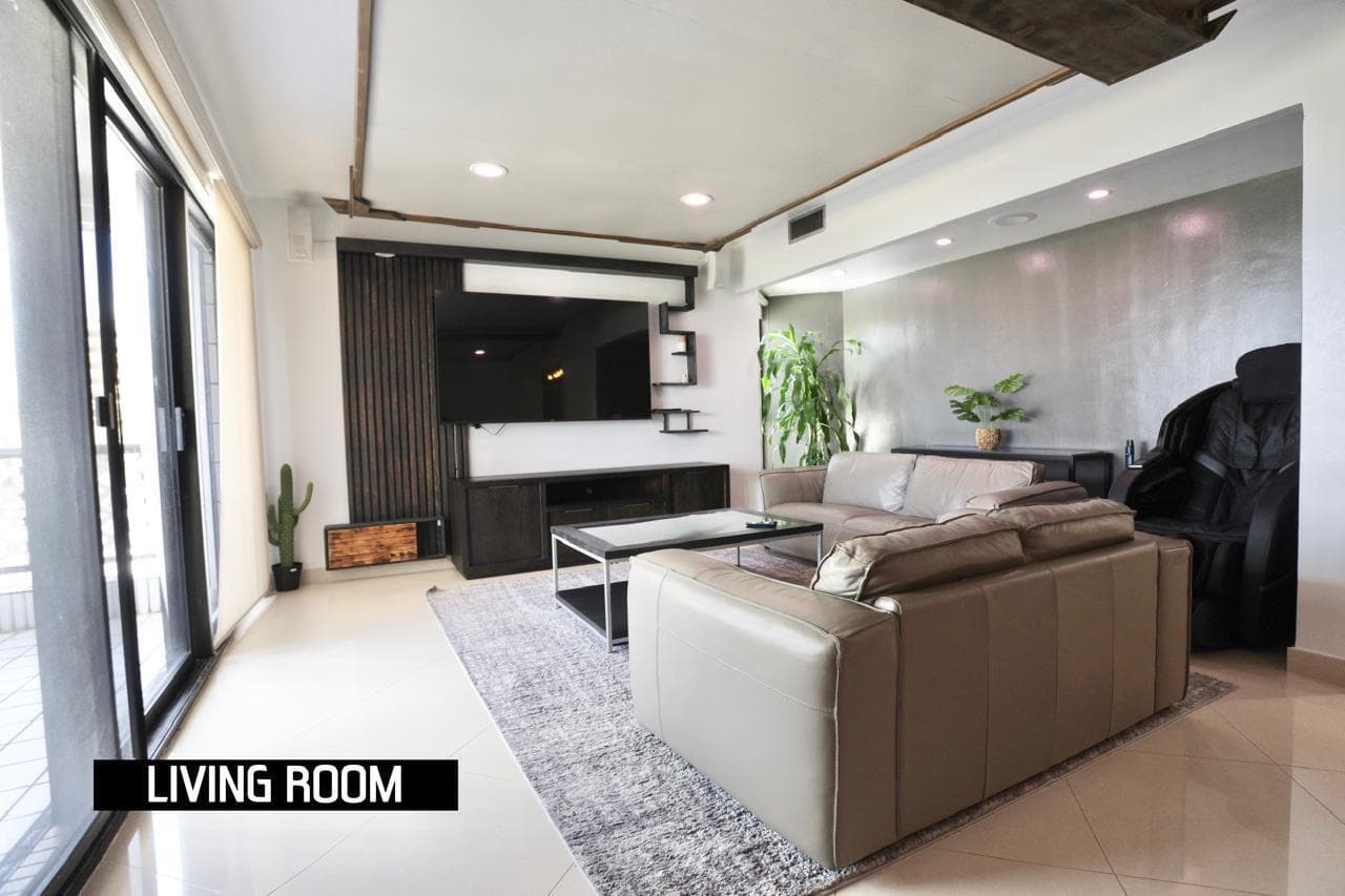 A22 Chichirica Livingroom